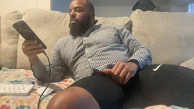 Snapshot of Bbcfun44 chatting on 12-04-24, 10:51 Bbcfun44 online show from 12-04-24, 10:51