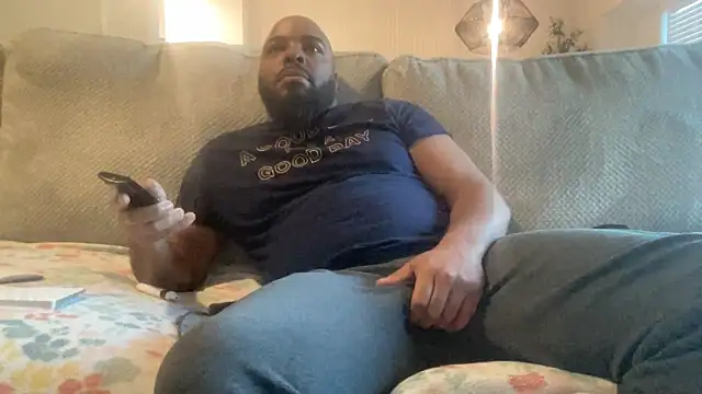 Snapshot of Bbcfun44 chatting on 12-19-24, 02:13 Bbcfun44 online show from 12-19-24, 02:13