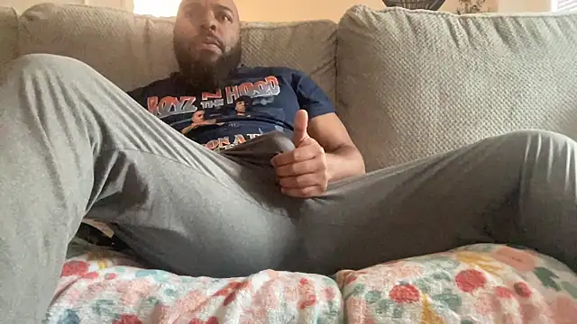 Snapshot of Bbcfun44 chatting on 12-23-24, 06:48 Bbcfun44 online show from 12-23-24, 06:48