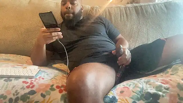 Snapshot of Bbcfun44 chatting on 12-29-24, 03:35 Bbcfun44 online show from 12-29-24, 03:35