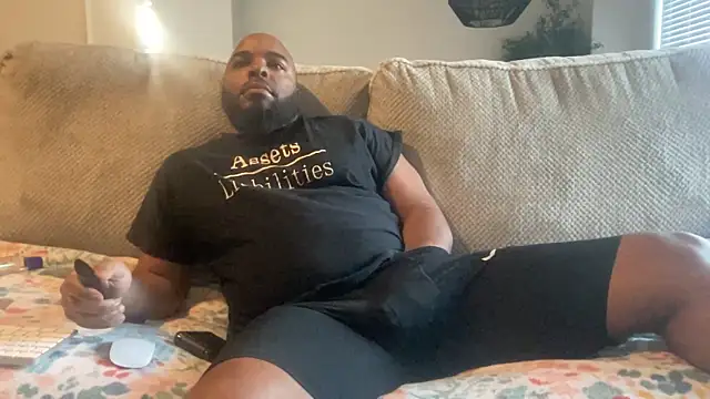 Snapshot of Bbcfun44 chatting on 12-30-24, 02:51 Bbcfun44 online show from 12-30-24, 02:51