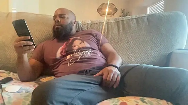 Snapshot of Bbcfun44 chatting on 01-17-25, 09:50 Bbcfun44 online show from 01-17-25, 09:50