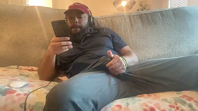 Snapshot of Bbcfun44 chatting on 01-27-25, 02:35 Bbcfun44 online show from 01-27-25, 02:35