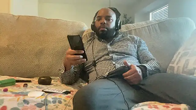 Snapshot of Bbcfun44 chatting on 02-03-25, 10:32 Bbcfun44 online show from 02-03-25, 10:32