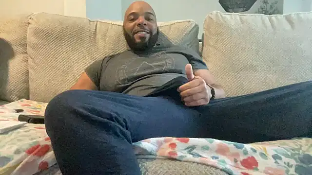 Snapshot of Bbcfun44 chatting on 02-18-25, 07:41 Bbcfun44 online show from 02-18-25, 07:41