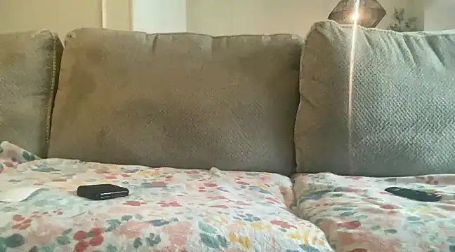 Snapshot of Bbcfun44 chatting on 02-27-25, 03:59 Bbcfun44 online show from 02-27-25, 03:59