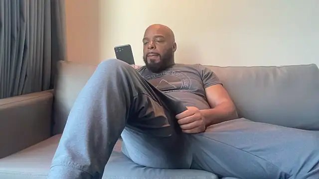 Snapshot of Bbcfun44 chatting on 09-22-25, 07:21 Bbcfun44 online show from 09-22-25, 07:21