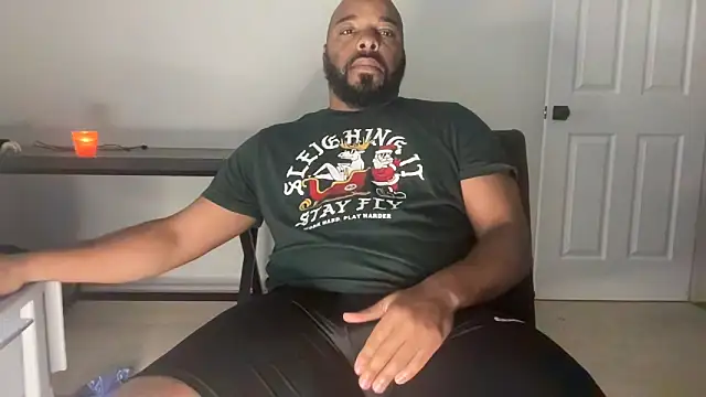 Snapshot of Bbcfun44 chatting on 10-25-25, 10:26 Bbcfun44 online show from 10-25-25, 10:26