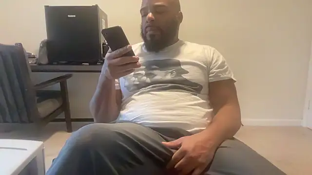 Snapshot of Bbcfun44 chatting on 12-03-25, 11:03 Bbcfun44 online show from 12-03-25, 11:03