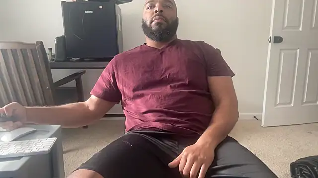 Snapshot of Bbcfun44 chatting on 12-16-25, 05:07 Bbcfun44 online show from 12-16-25, 05:07