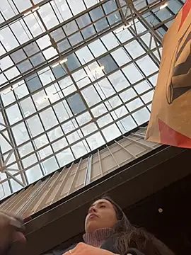 Holly Play online show from 12-23-24, 09:16