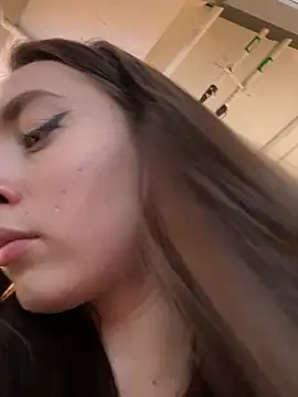 Holly Play online show from 01-14-25, 12:14