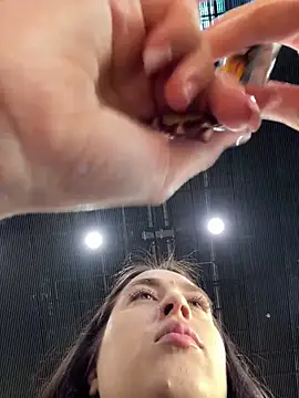 Holly Play online show from 02-20-25, 07:12