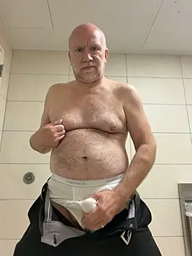 FLSexyGuy online show from 04-23-26, 12:51