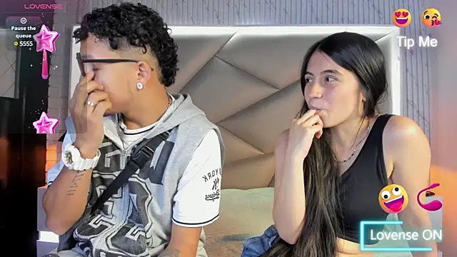 Snapshot of Bonny_Bonss chatting on 03-17-25, 08:30 Bonny Bonss online show from 03-17-25, 08:30