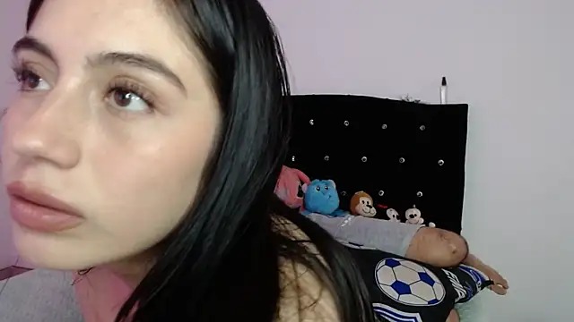 Snapshot of Bonny_Bonss chatting on 05-21-26, 09:11 Bonny Bonss online show from 05-21-26, 09:11