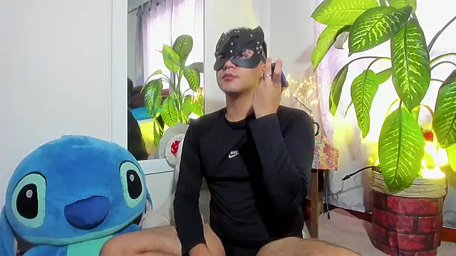 Snapshot of Chris_Maddox chatting on 01-21-25, 07:28 Chris Maddox online show from 01-21-25, 07:28