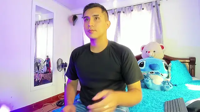 Snapshot of Chris_Maddox chatting on 02-27-25, 09:04 Chris Maddox online show from 02-27-25, 09:04