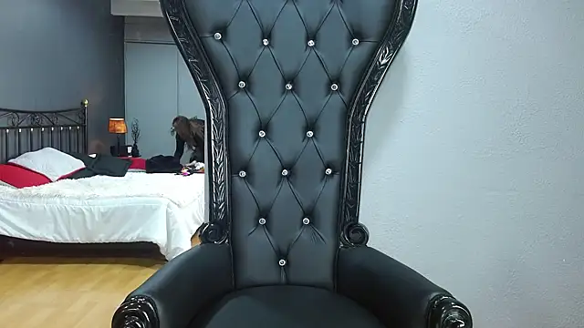 Snapshot of MelaniaKnauss chatting on 12-05-24, 08:00 MelaniaKnauss online show from 12-05-24, 08:00