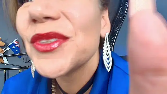 Snapshot of MelaniaKnauss chatting on 01-23-25, 08:02 MelaniaKnauss online show from 01-23-25, 08:02