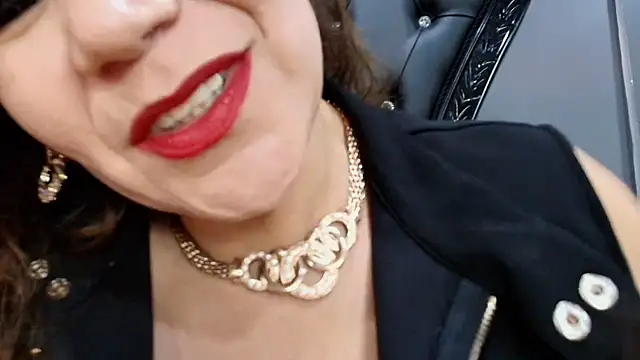 Snapshot of MelaniaKnauss chatting on 03-05-25, 08:32 MelaniaKnauss online show from 03-05-25, 08:32