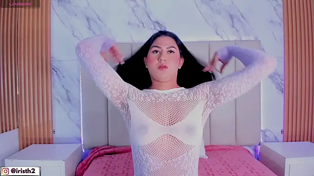 Snapshot of Iris_Thompson_ chatting on 12-14-25, 10:03 Iris Thompson online show from 12-14-25, 10:03