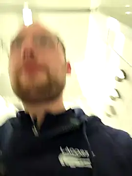 tipico0799 online show from 04-12-26, 12:48