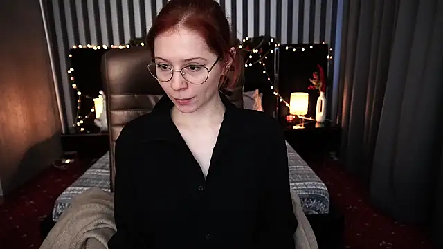 Snapshot of Sasha_Exclusive chatting on 01-02-25, 12:13 Sasha Exclusive online show from 01-02-25, 12:13