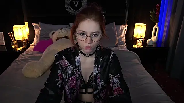 Snapshot of Sasha_Exclusive chatting on 01-31-25, 04:36 Sasha Exclusive online show from 01-31-25, 04:36