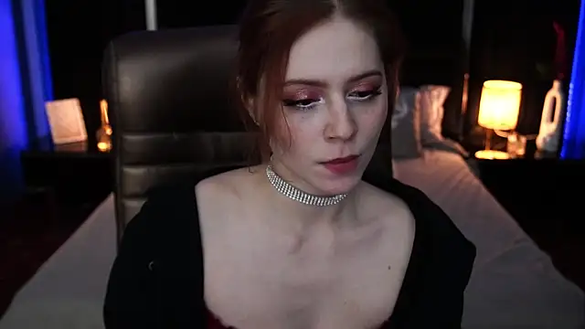 Snapshot of Sasha_Exclusive chatting on 02-05-25, 11:06 Sasha Exclusive online show from 02-05-25, 11:06