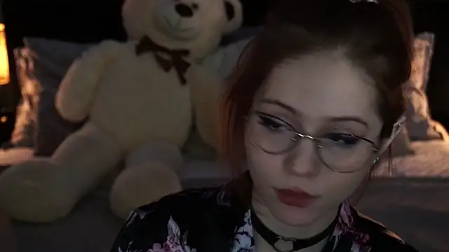 Snapshot of Sasha_Exclusive chatting on 02-09-25, 05:19 Sasha Exclusive online show from 02-09-25, 05:19