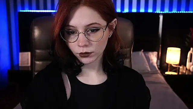 Snapshot of Sasha_Exclusive chatting on 02-23-25, 08:22 Sasha Exclusive online show from 02-23-25, 08:22