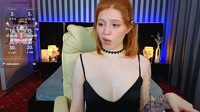 Snapshot of Sasha_Exclusive chatting on 10-09-25, 12:58 Sasha Exclusive online show from 10-09-25, 12:58