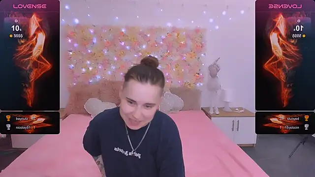 Dolly  Queen  online show from 01-16-25, 12:12