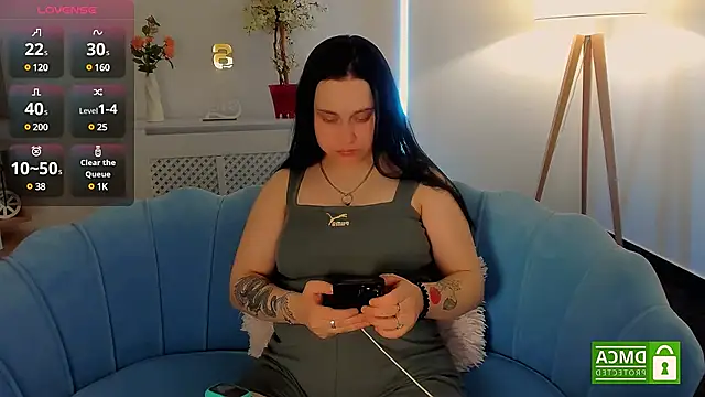 Dolly  Queen  online show from 02-21-25, 09:54