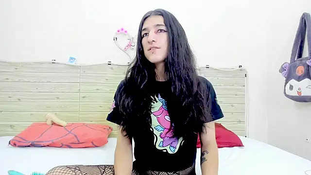 Evil Queen13 online show from 12-19-25, 08:16