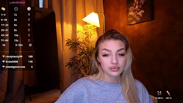 Ella Milla online show from 01-08-25, 08:49