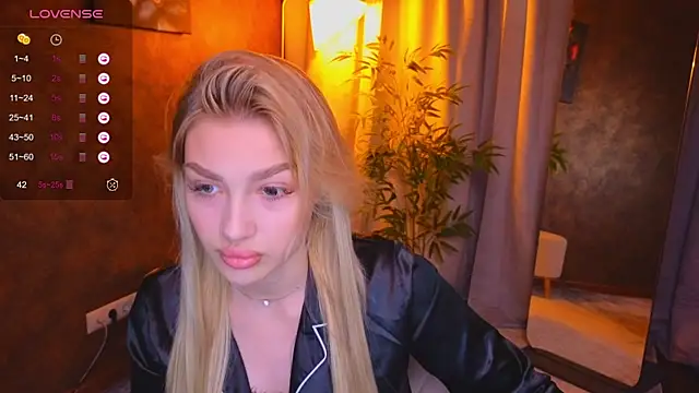 Ella Milla online show from 01-27-25, 08:51