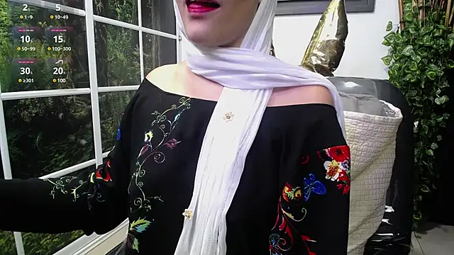 Snapshot of shantala_krisha chatting on 02-24-25, 11:43 shantala krisha online show from 02-24-25, 11:43