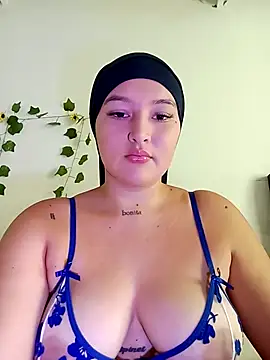 Snapshot of Celeste_camila18 chatting on 09-27-25, 02:22 Celeste camila18 online show from 09-27-25, 02:22