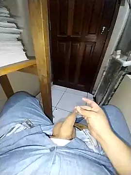 Snapshot of Whiper2024 chatting on 03-16-26, 06:23 Whiper2024 online show from 03-16-26, 06:23