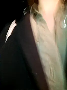 Snapshot of RaonXO chatting on 01-21-25, 06:12 RaonXO online show from 01-21-25, 06:12