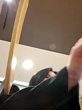 Snapshot of RaonXO chatting on 01-26-25, 06:27 RaonXO online show from 01-26-25, 06:27