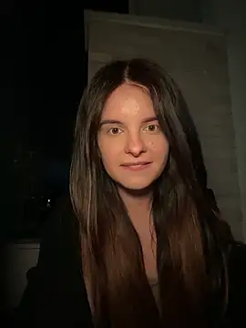 Snapshot of RaonXO chatting on 11-13-25, 10:30 RaonXO online show from 11-13-25, 10:30