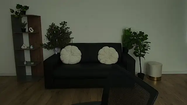 MariaSttone online show from 01-30-25, 01:42