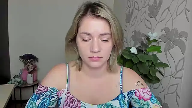 MariaSttone online show from 09-25-25, 09:46