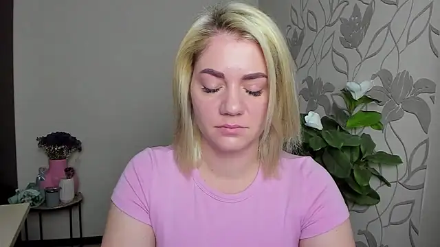 MariaSttone online show from 11-03-25, 01:45