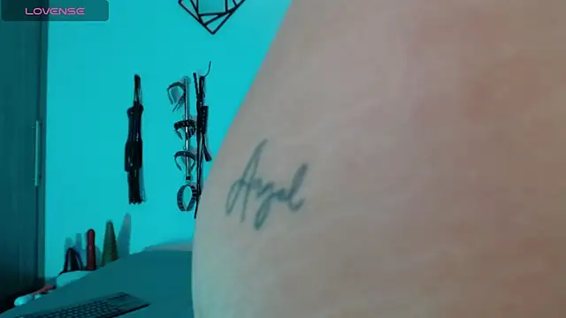 Alisson Beckett online show from 03-20-25, 02:21