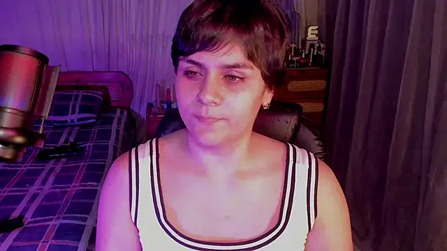 isabelacooperr online show from 08-02-26, 05:06