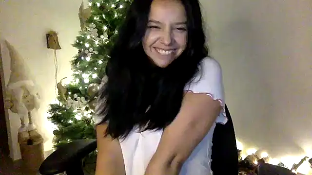 Mariasool online show from 12-13-24, 05:38